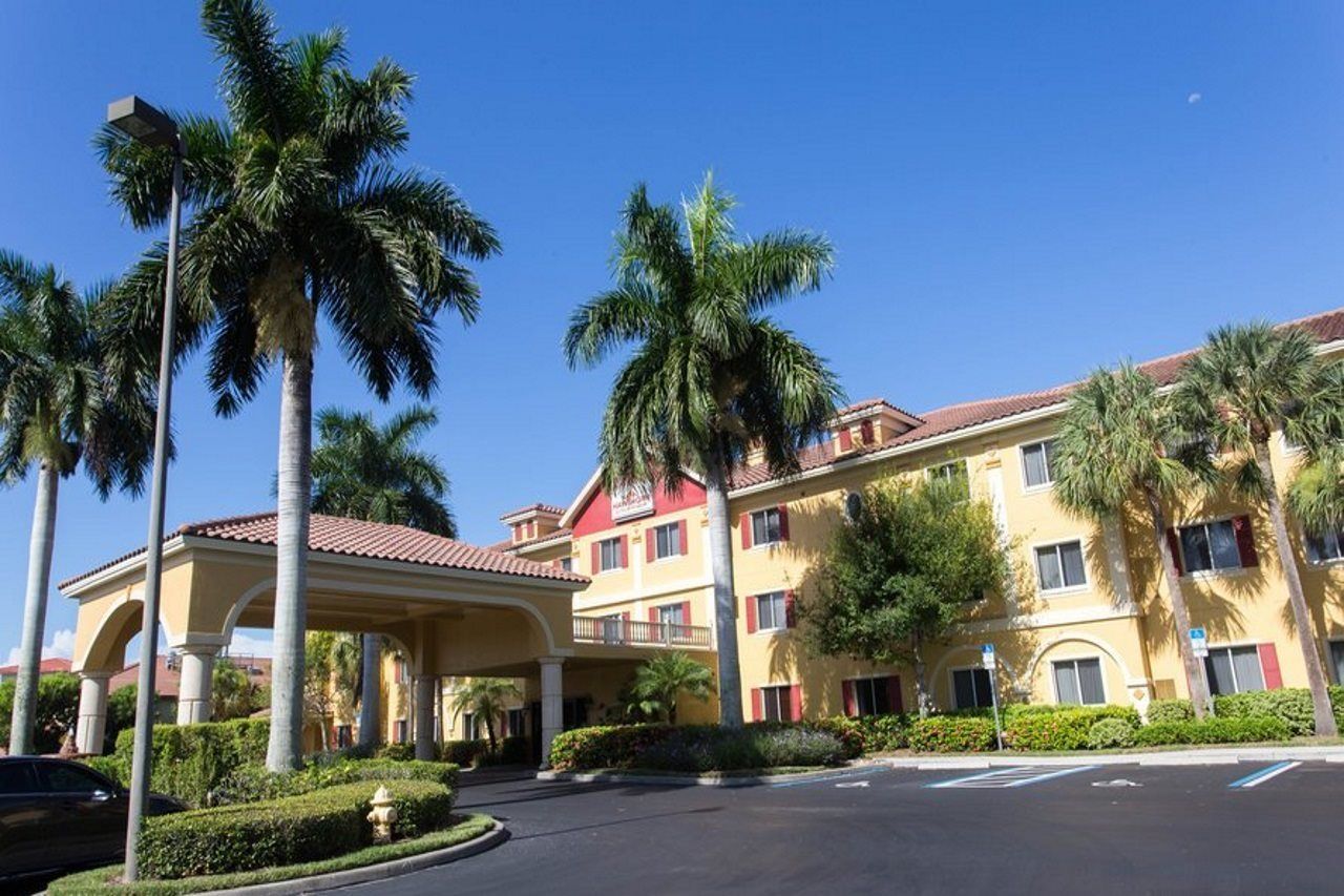 Hawthorn Extended Stay By Wyndham North Naples מראה חיצוני תמונה