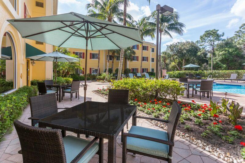 Hawthorn Extended Stay By Wyndham North Naples מראה חיצוני תמונה