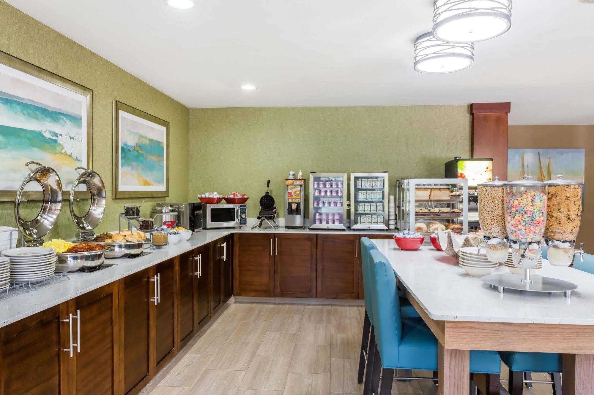Hawthorn Extended Stay By Wyndham North Naples מראה חיצוני תמונה
